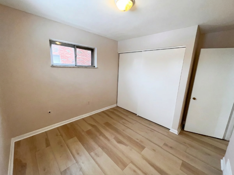 1517 Greenwood Ave #1517 - Photo 6 of 11