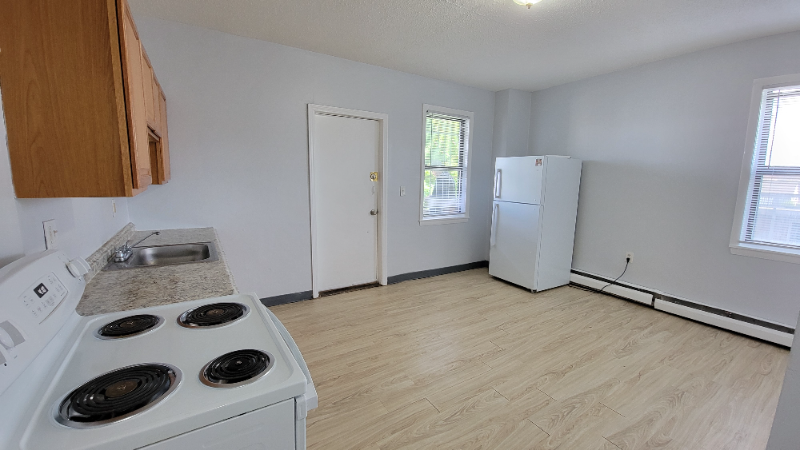 464 Wethersfield Ave #3S - Photo 4 of 20