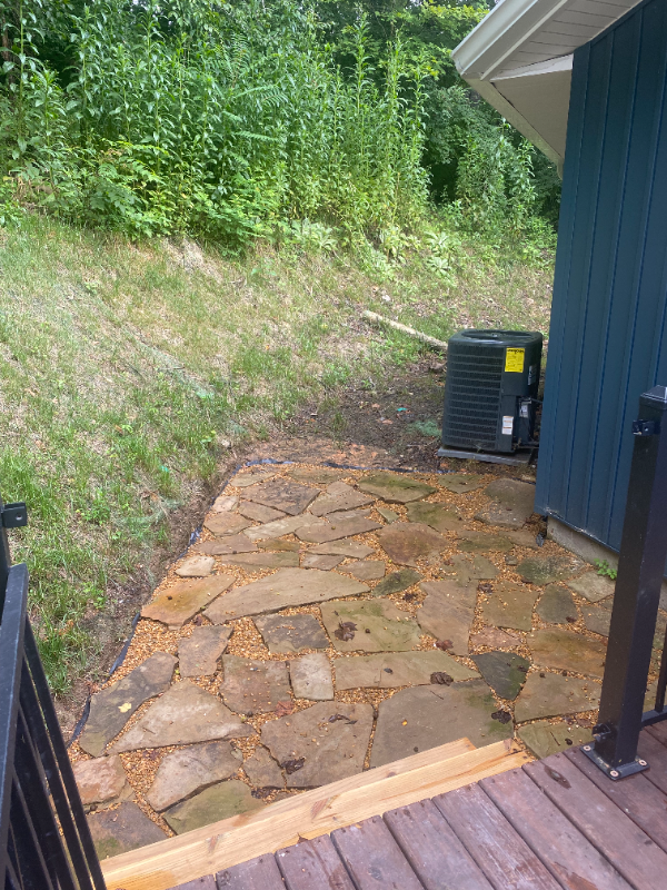 108 Susanne Drive - Photo 4 of 18