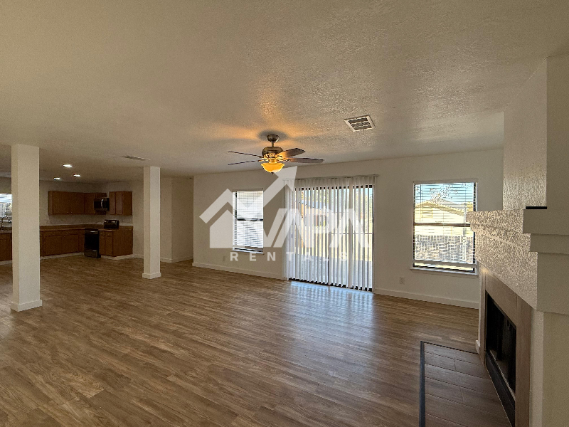 7915 Oval Meadows - Photo 6 of 16