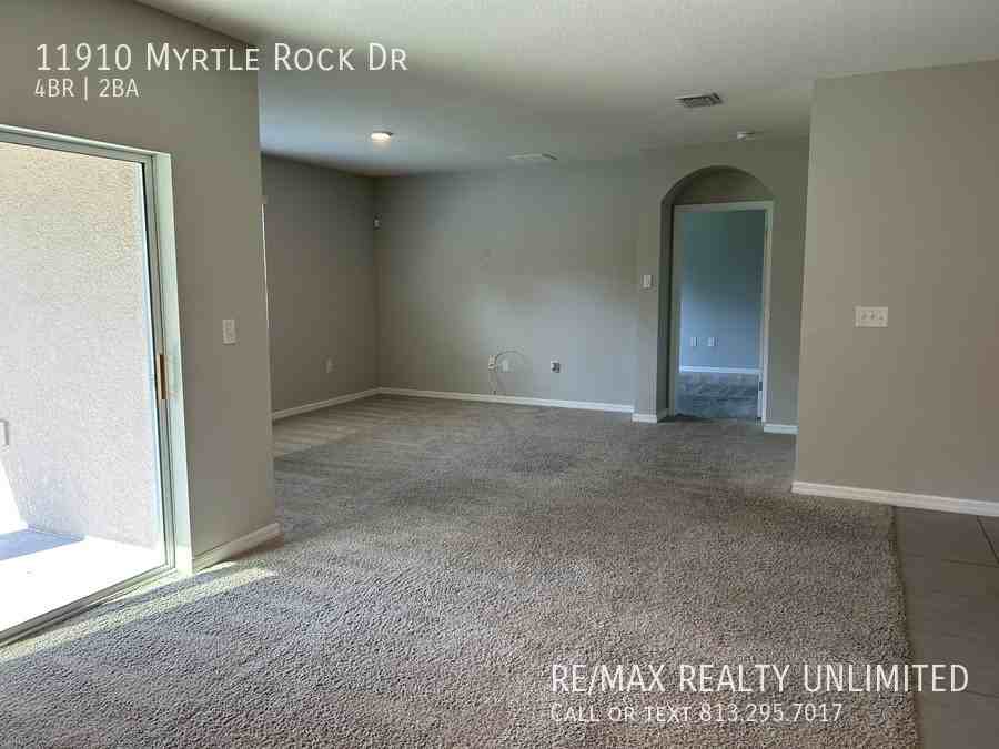 11910 Myrtle Rock Dr - Photo 5 of 36
