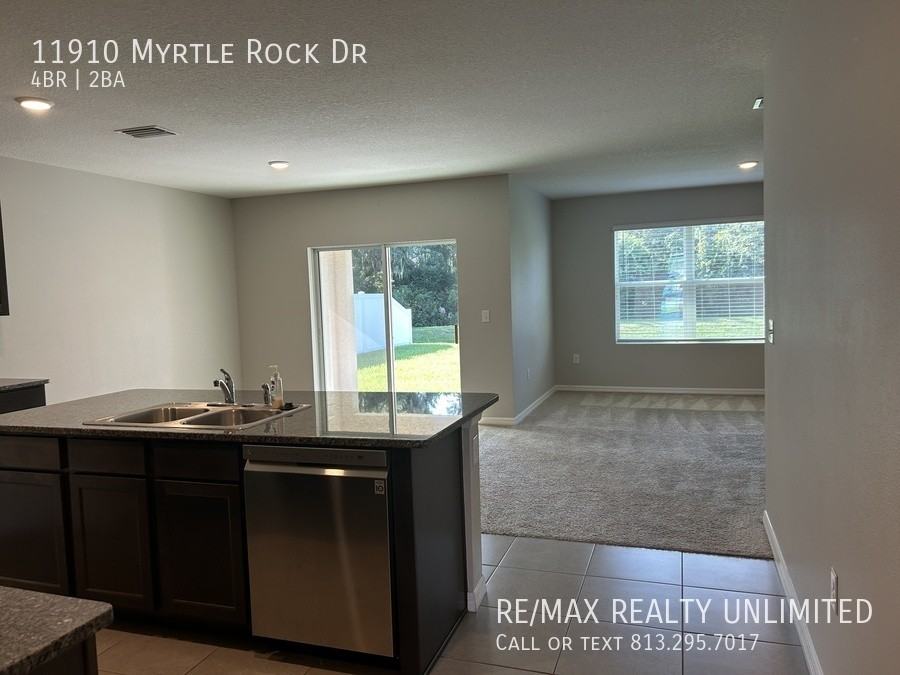 11910 Myrtle Rock Dr - Photo 6 of 36