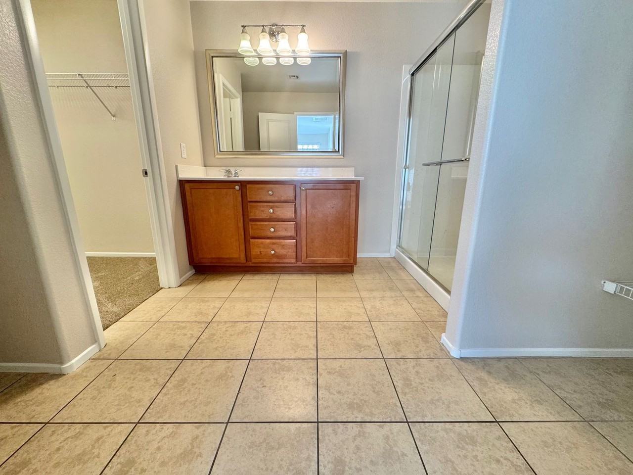9413 Sweetwood Ave - Photo 3 of 32