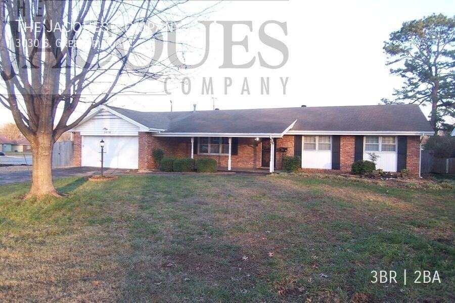 3030 South Greenbrier Avenue