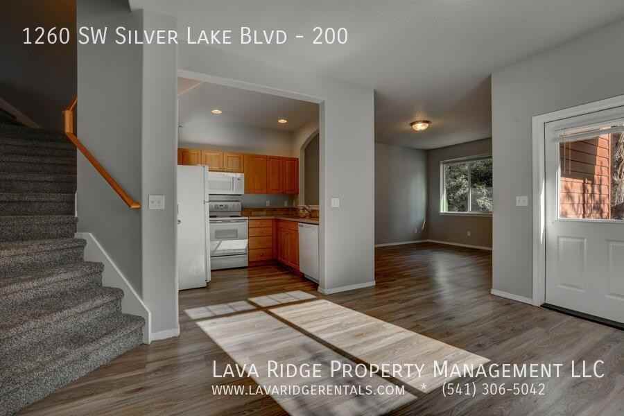 1260 Sw Silver Lake Blvd #200 - Photo 3 of 35
