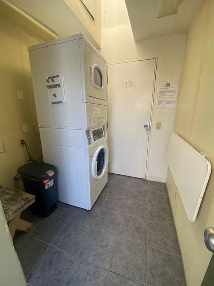 3741 S. Arlington Ave - Photo 5 of 5