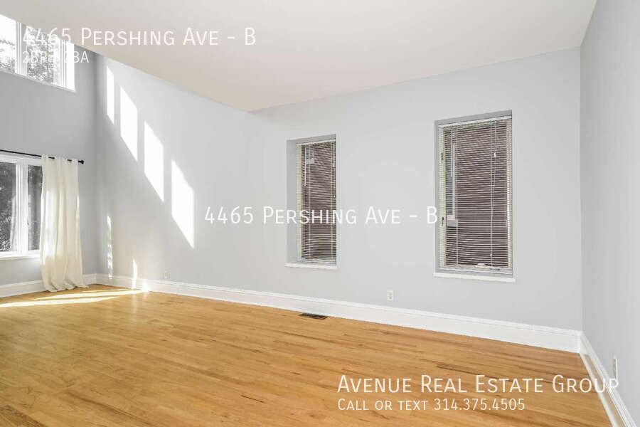 4465 Pershing Ave #B - Photo 4 of 20