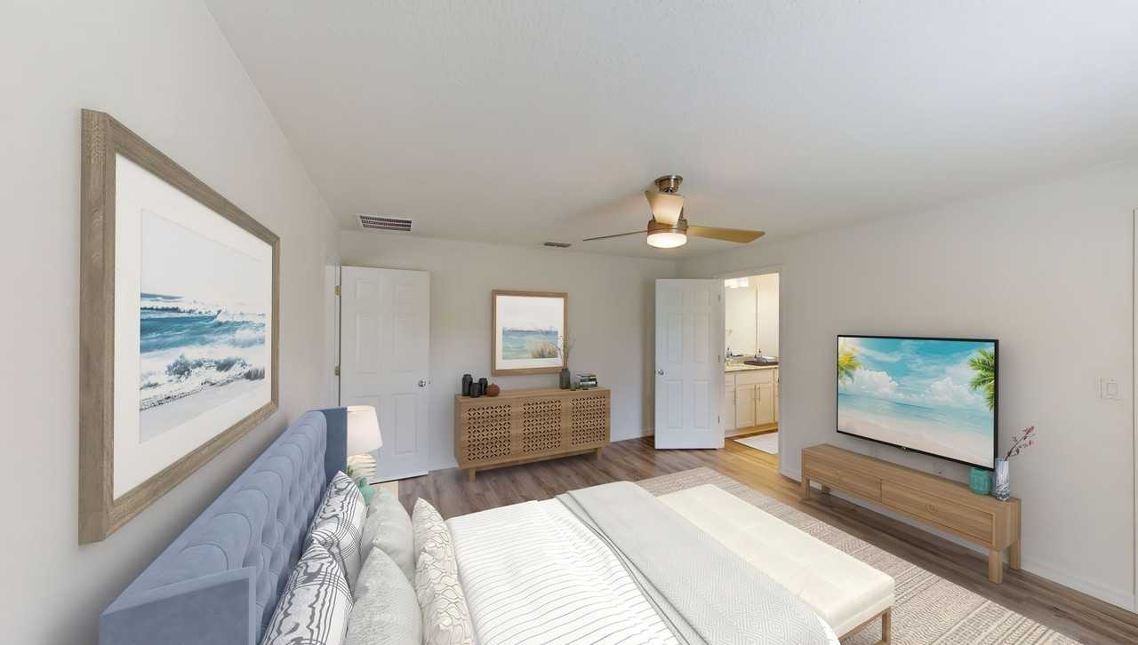 1013 Quail Street Southeast - Photo 6 of 9