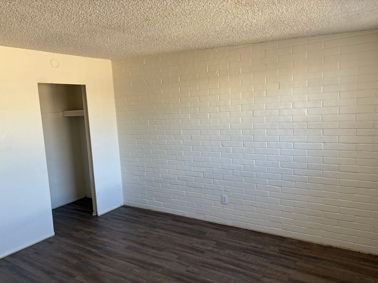 3312 S Kolb Rd - Photo 7 of 16