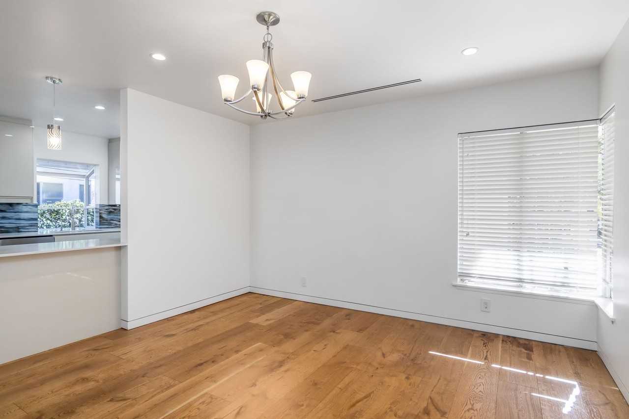 15439 Vose Street - Photo 6 of 22