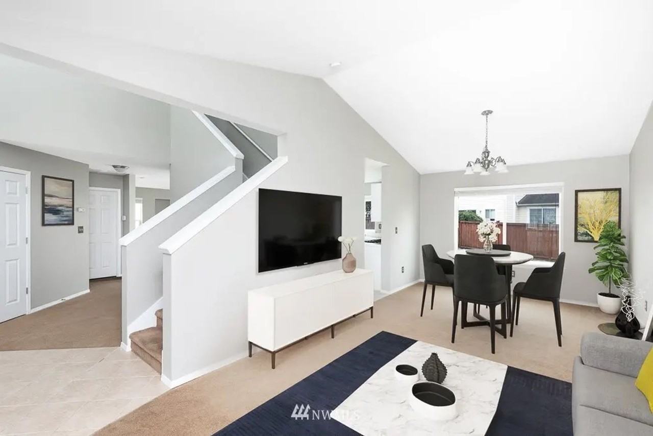 11206 186th Street Court East - Photo 2 of 17