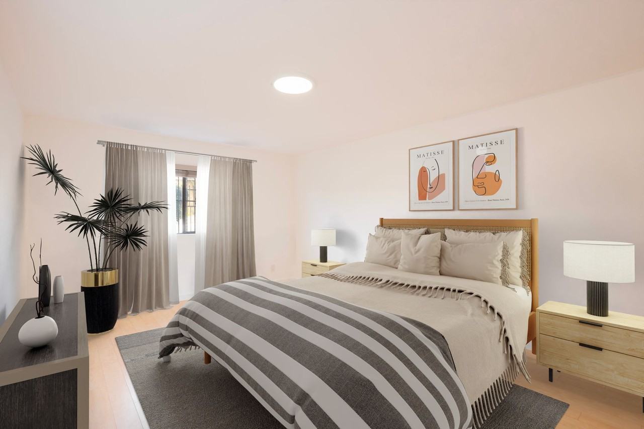 980 White Knoll Dr - Photo 3 of 6