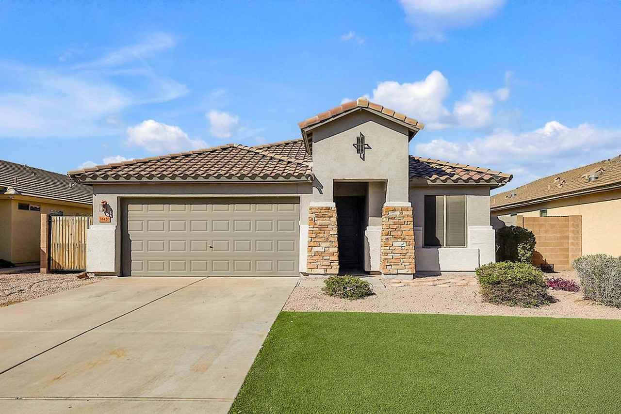 35420 North Gurnsey Trail