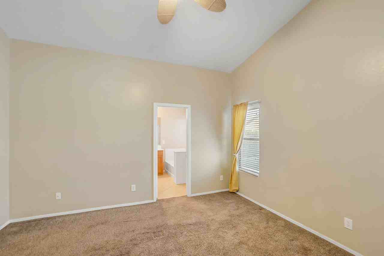 35420 North Gurnsey Trail - Photo 5 of 31