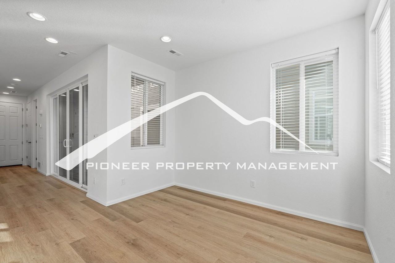 2487 Hannah Ridge Dr - Photo 6 of 23