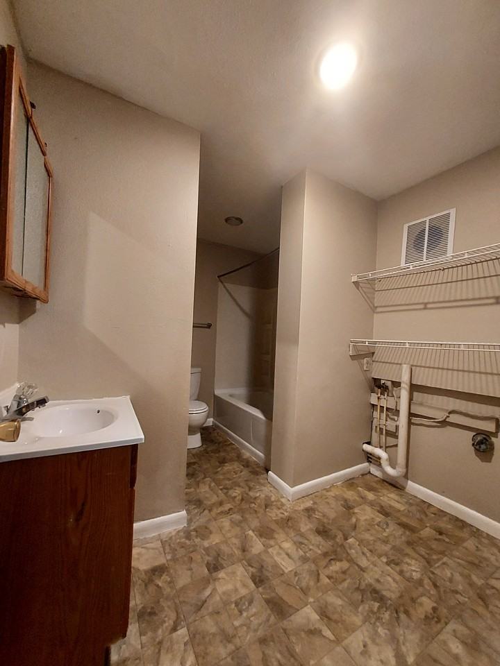 30 S 6th St - Photo 5 of 9