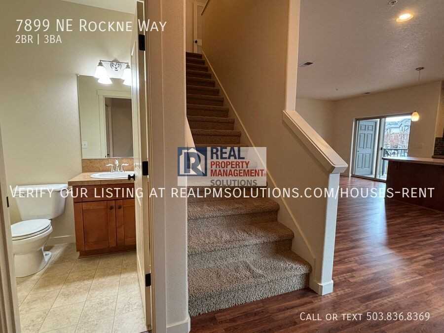 7899 Ne Rockne Way - Photo 7 of 22