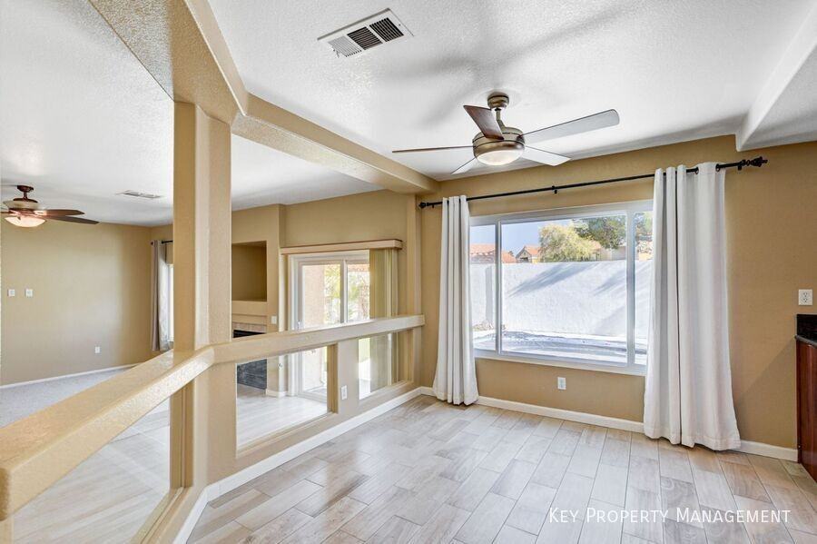 9684 Summer Cypress St - Photo 4 of 17