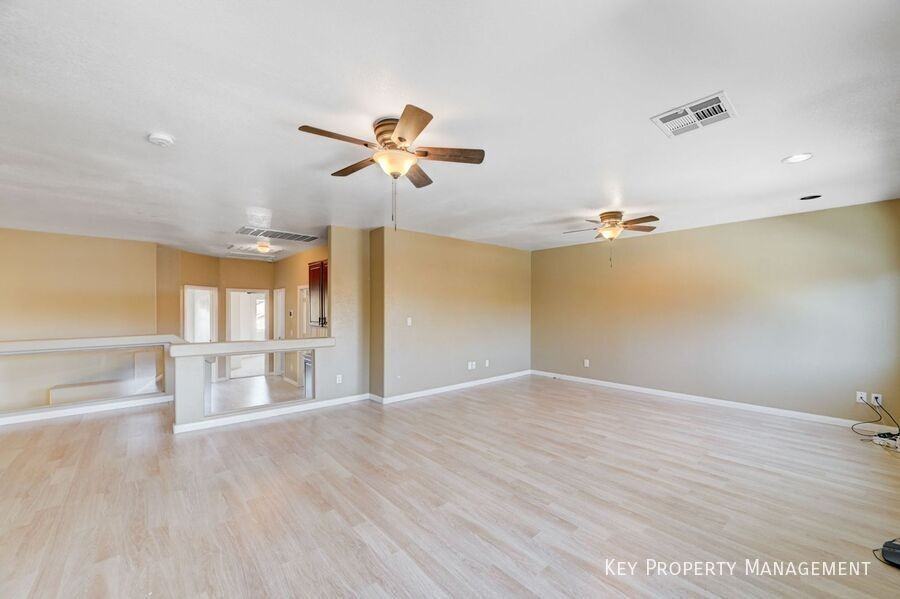 9684 Summer Cypress St - Photo 7 of 17