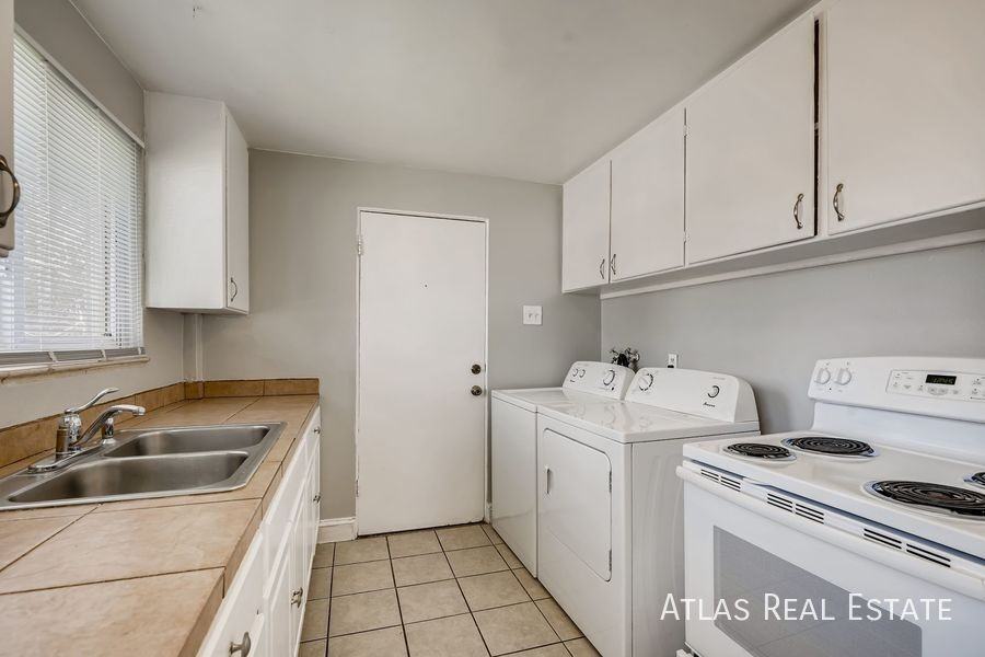 1395 Lansing Street - Photo 5 of 24