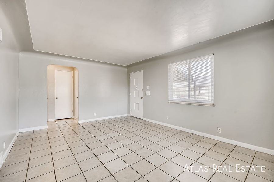 1395 Lansing Street - Photo 7 of 24