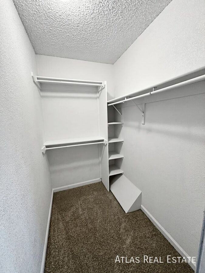 5550 Bonita Village Rd - Photo 5 of 28