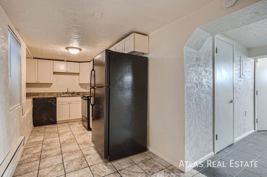 1569 Lima Street #3 - Photo 4 of 13