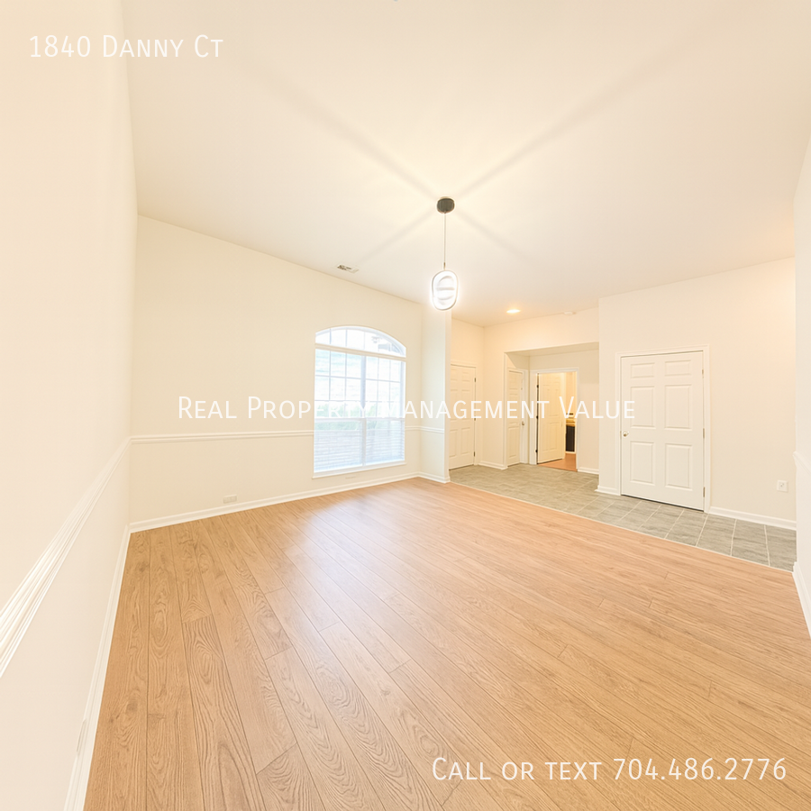 1840 Danny Court - Photo 5 of 29