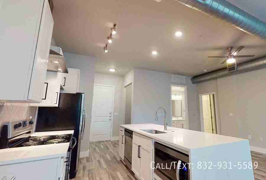 13380 Brimhurst Drive #BFL - Photo 2 of 12