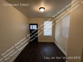 featured image of 712 Walnut Street