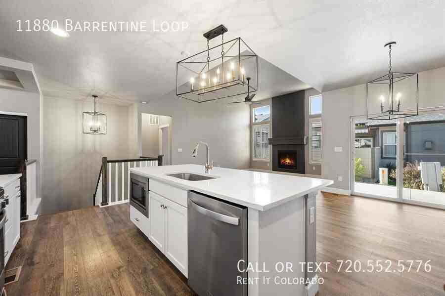 11880 Barrentine Loop - Photo 6 of 33