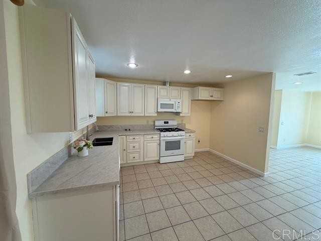 1042 Nita Lane #1042 - Photo 5 of 13