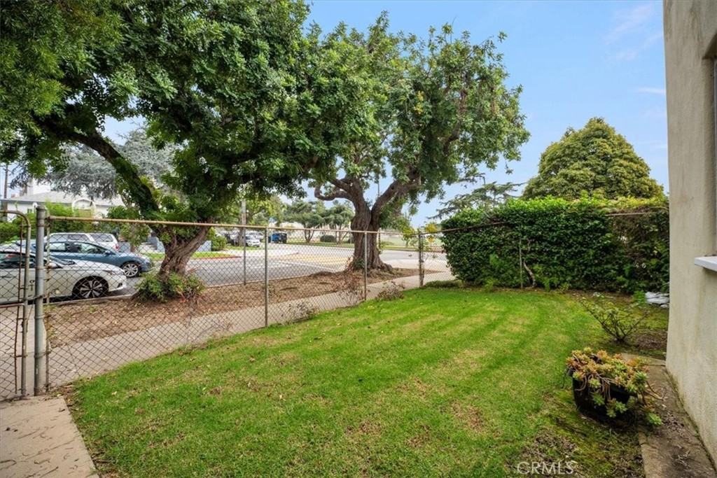 1423 Washington Avenue #1423-1 - Photo 5 of 21