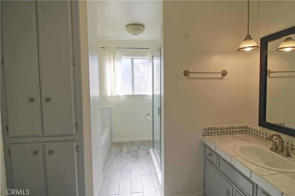 1235 Ruby Ct #1235 - Photo 3 of 17