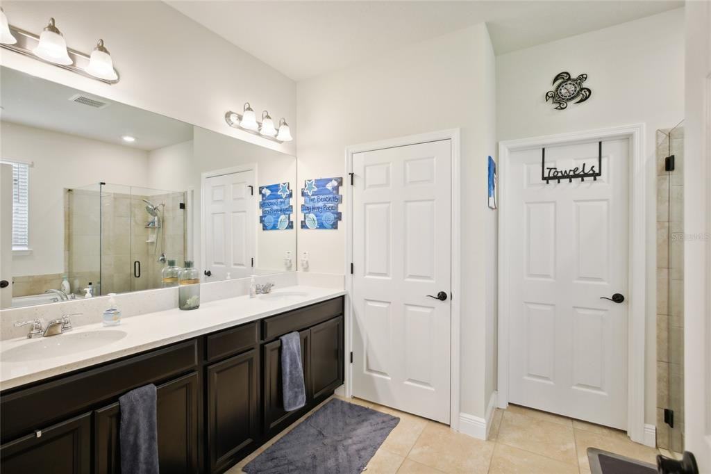 6240 Sea Air Dr #6240 - Photo 2 of 49