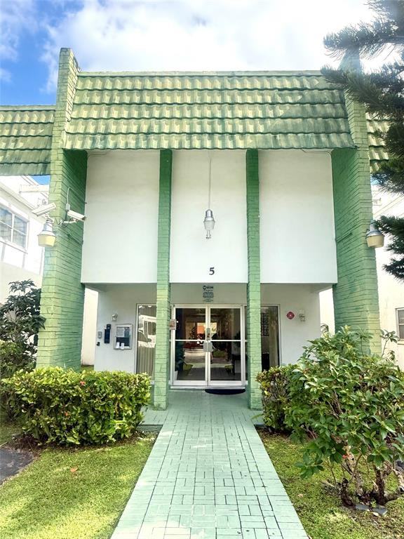 4821 Northwest 22nd Court #4821-211 - Photo 5 of 25