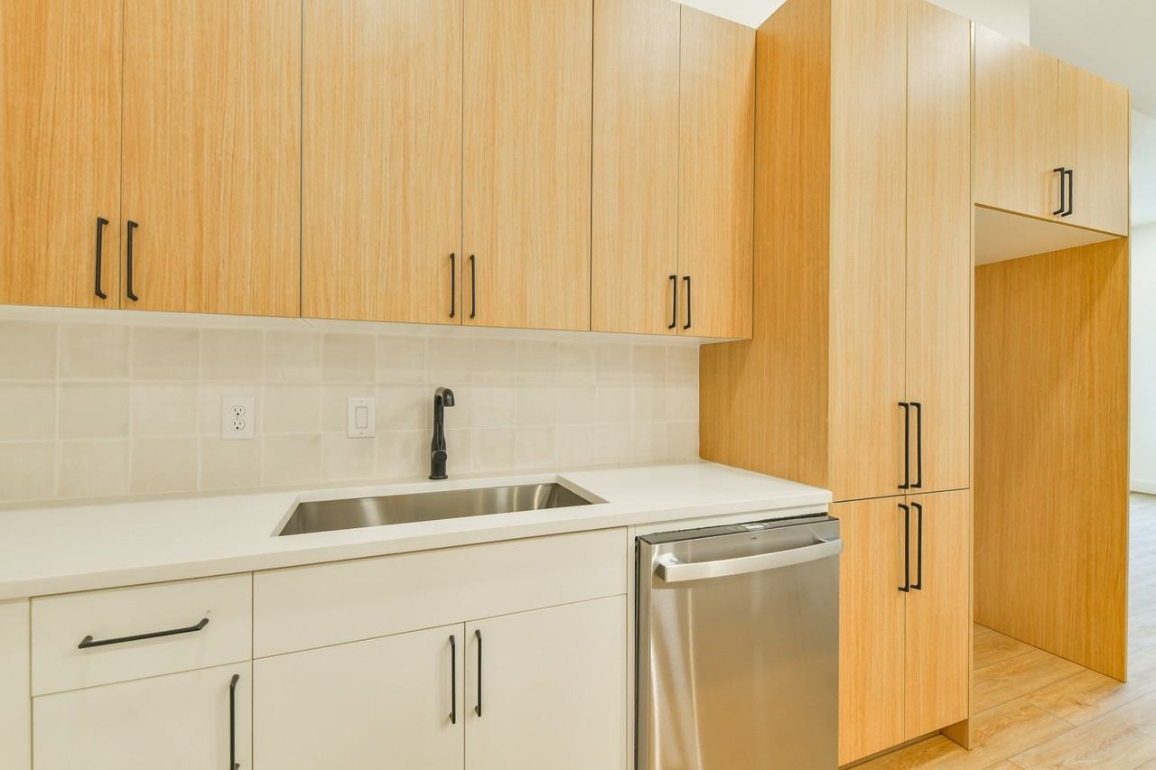 162 Wallace Street #162B