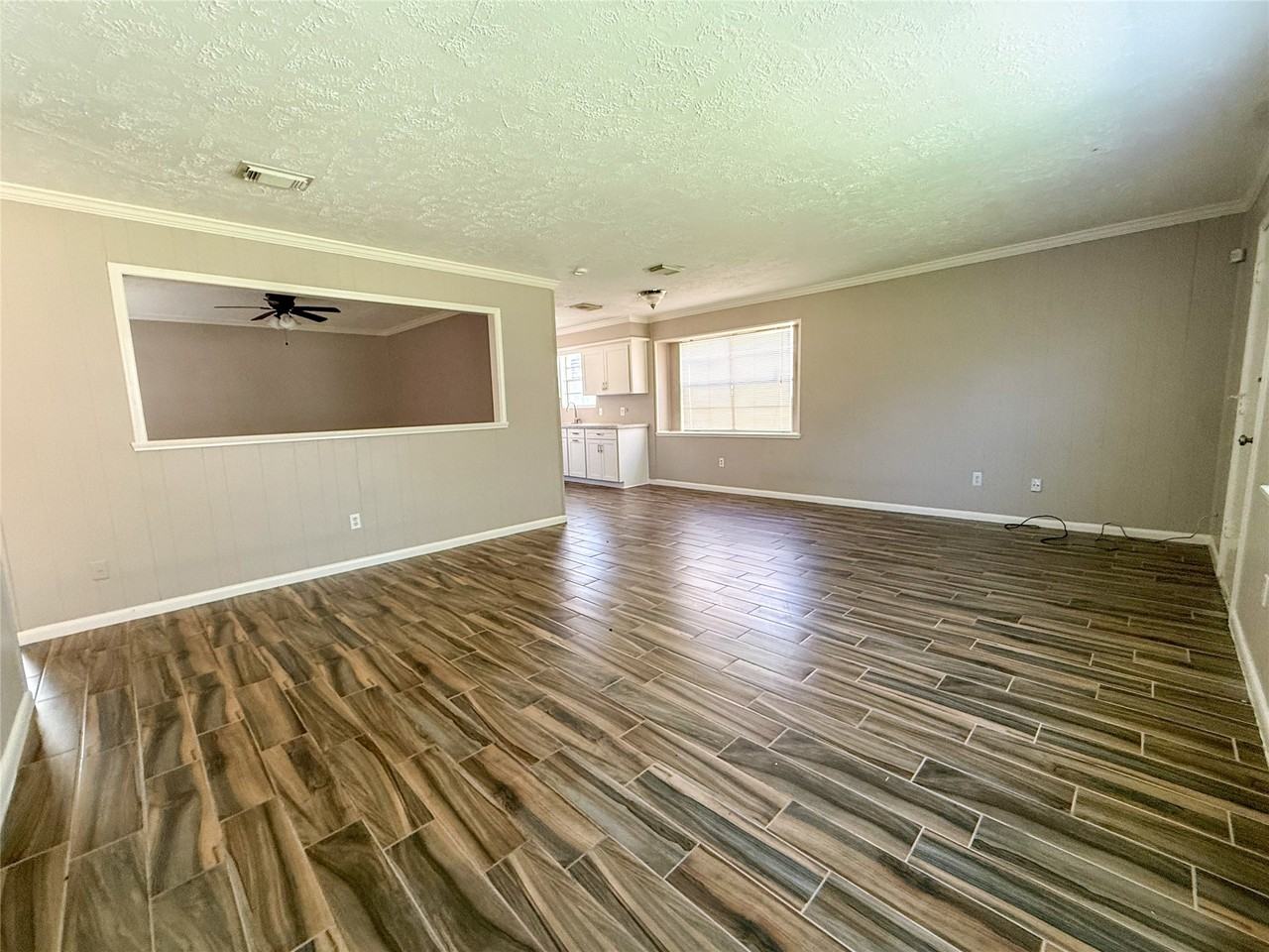 2906 Quail Valley East Drive #2906 - Photo 7 of 16