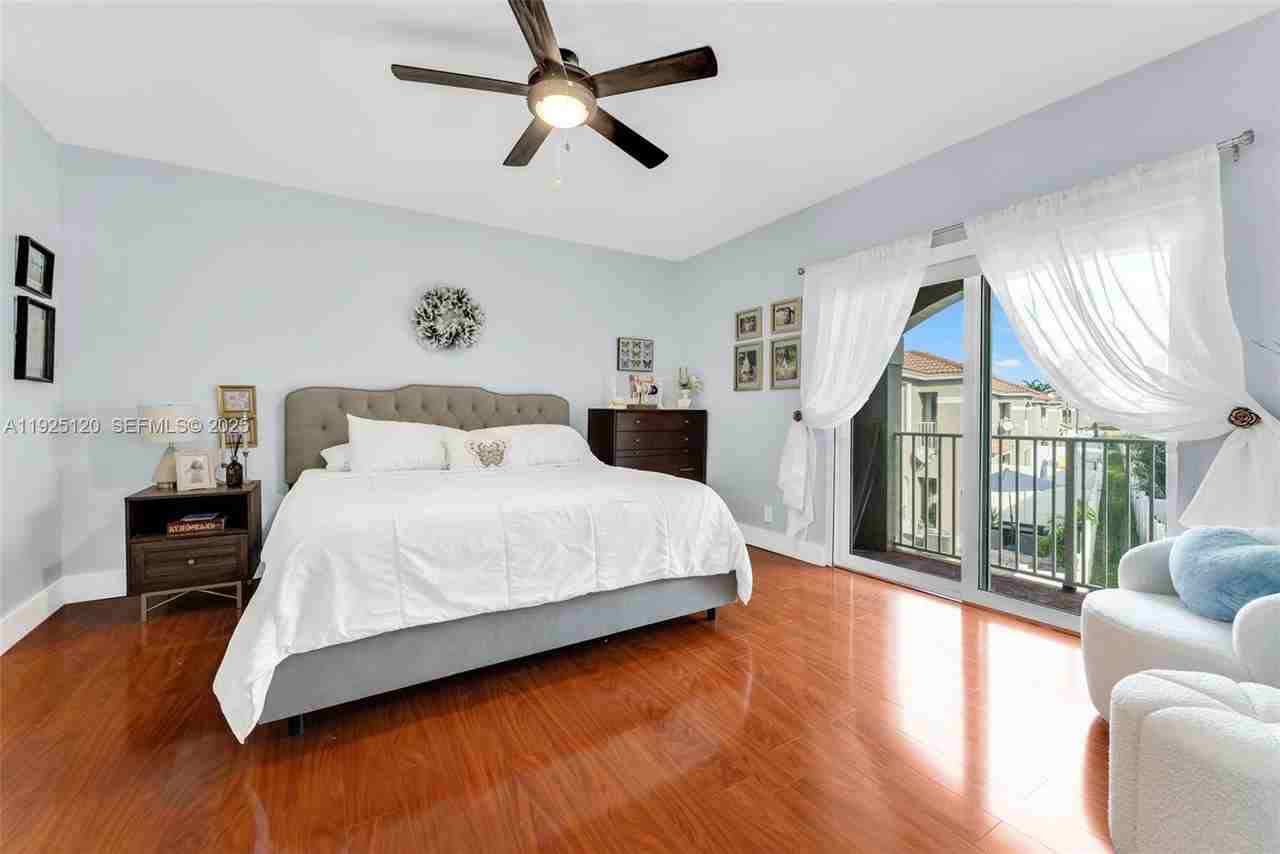 5415 Sw 126th Ter #5415-5415 - Photo 2 of 17