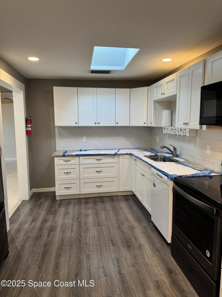 1603 Guildahl Drive #1603 - Photo 3 of 12