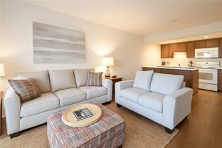 935 East Causeway Boulevard - Photo 1 of 1