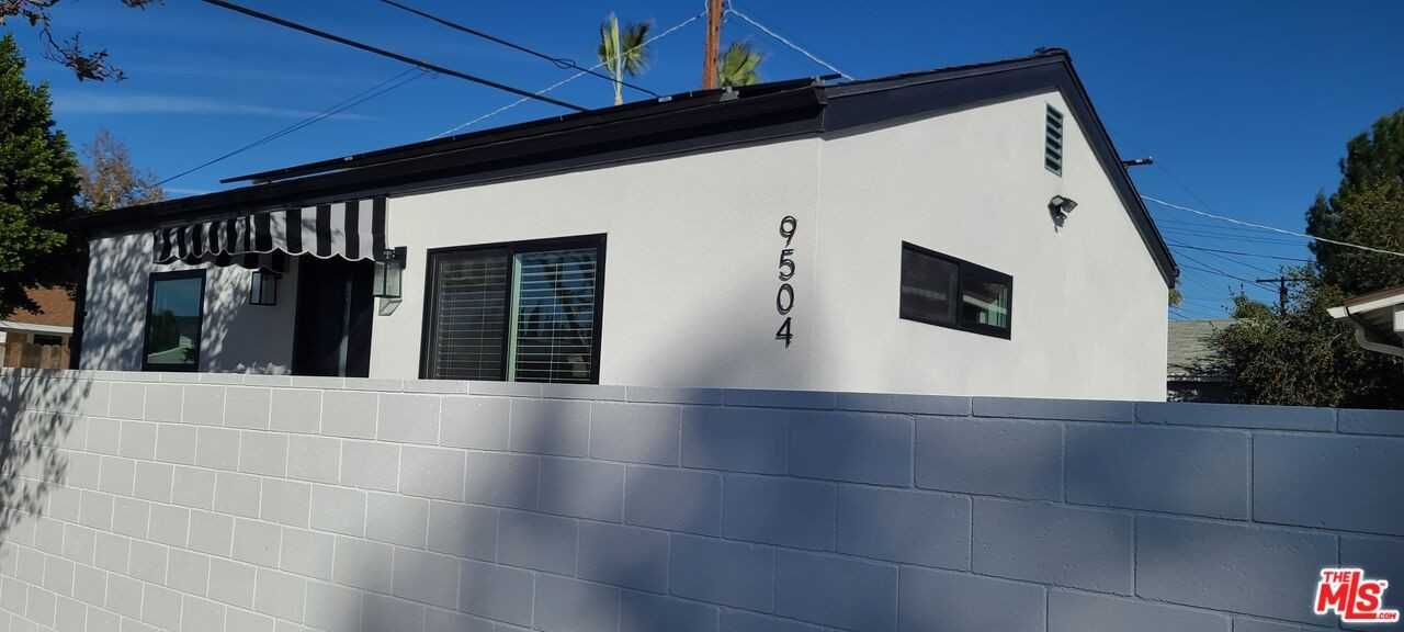 9504 Gothic Ave #9504 - Photo 4 of 30