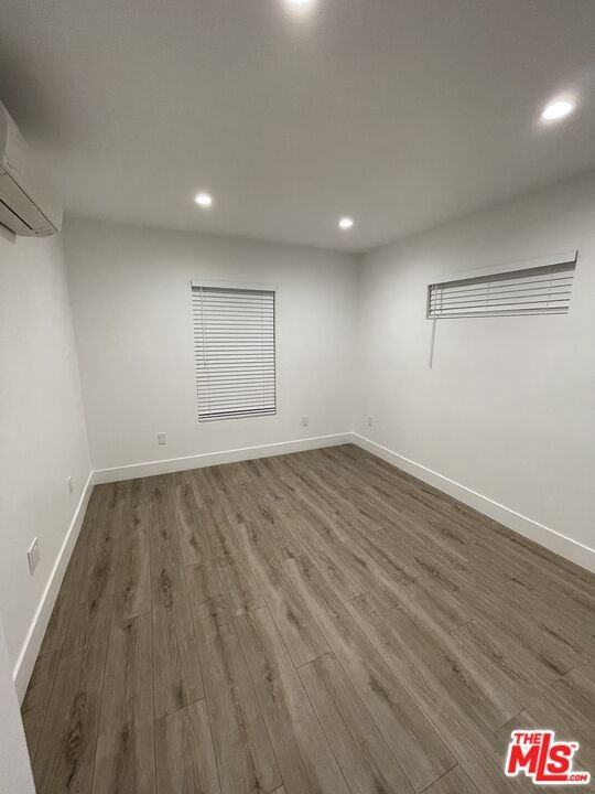 9504 Gothic Ave #9504 - Photo 5 of 30