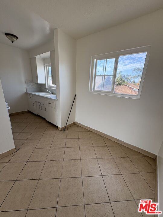 6330 Estrella Avenue #6330 - Photo 4 of 9