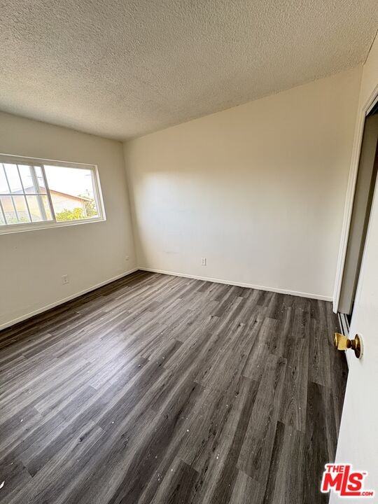 6330 Estrella Avenue #6330 - Photo 6 of 9