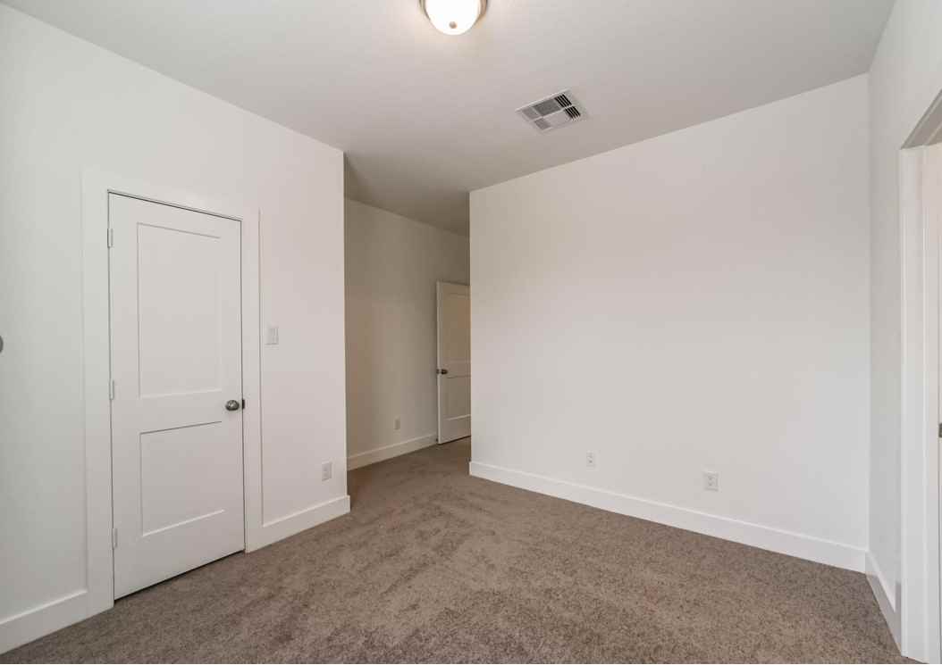 1531 Crystal Stream Drive #1531 - Photo 4 of 30