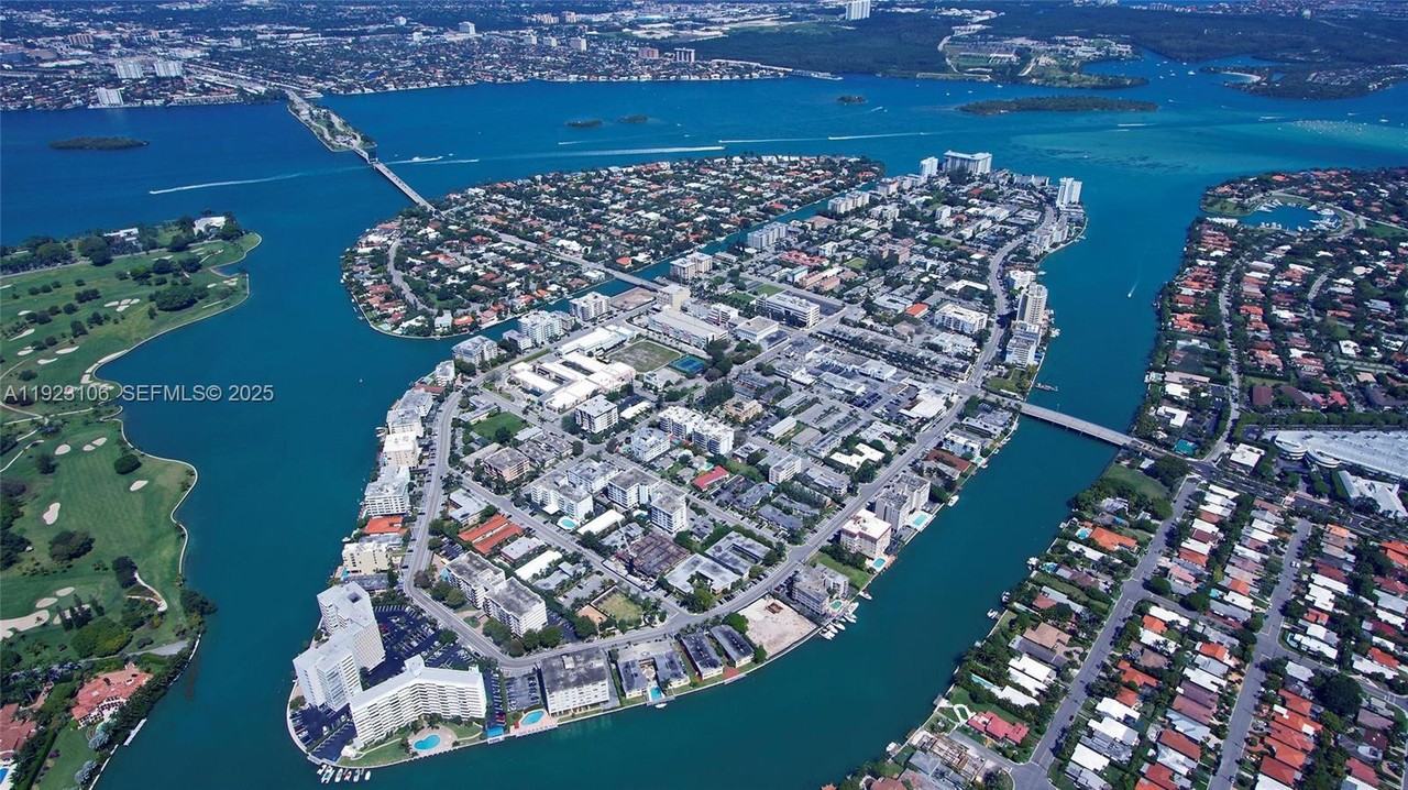 East Bay Harbor Drive #1007070C - Photo 2 of 17