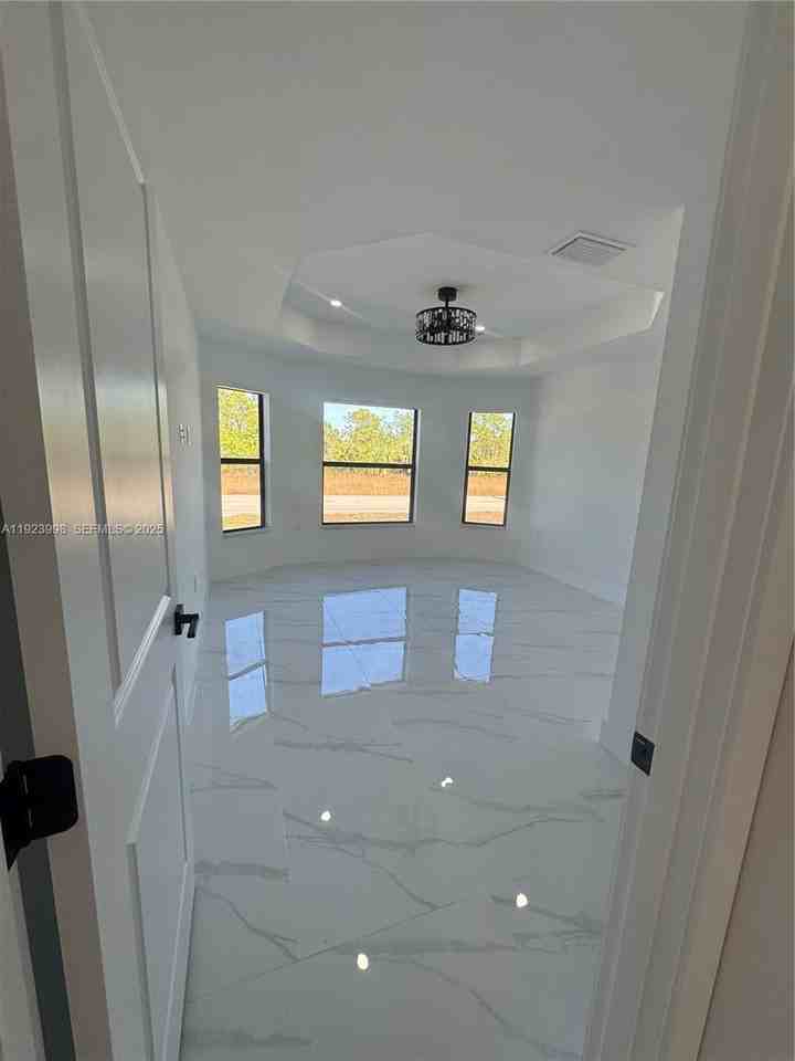 1112 East 12th Street #1112A