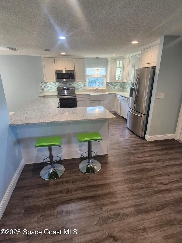 333 Bahama Drive #333 - Photo 7 of 27