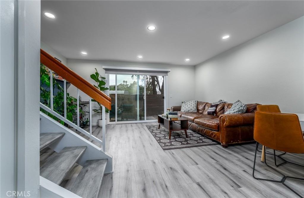 23306 La Mar #23306C - Photo 3 of 17